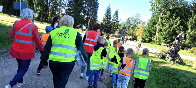 Skolēni ekskursijā