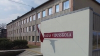 Salas vidusskolas ēka