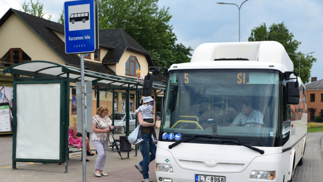 autobuss