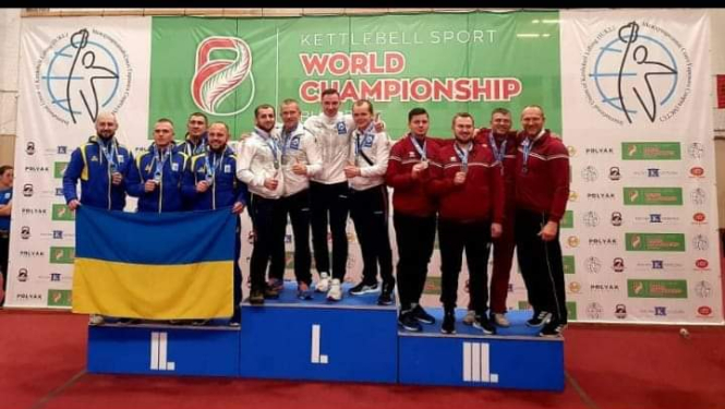 Pasaules čempionāts svarbumbu celšanā