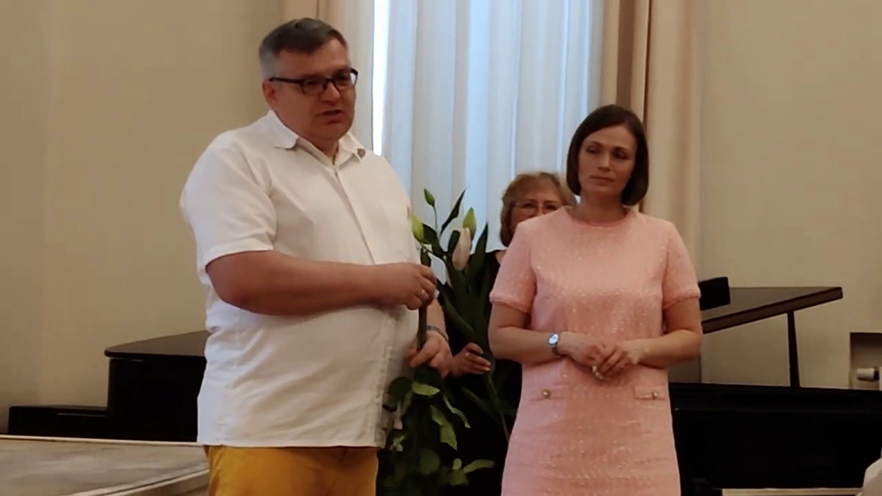 Alfons Žuks uzrunā biedrību
