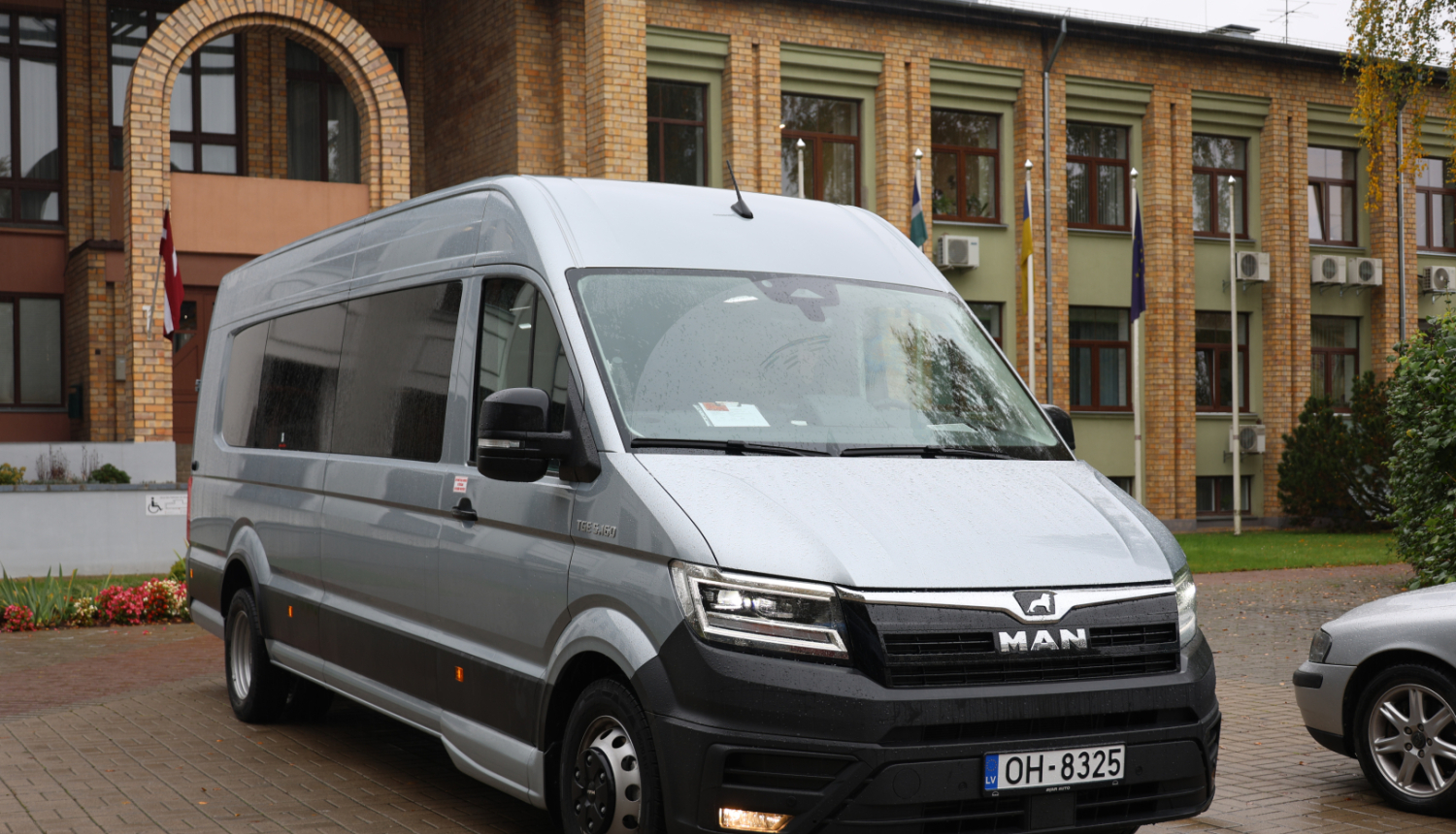 Autobuss