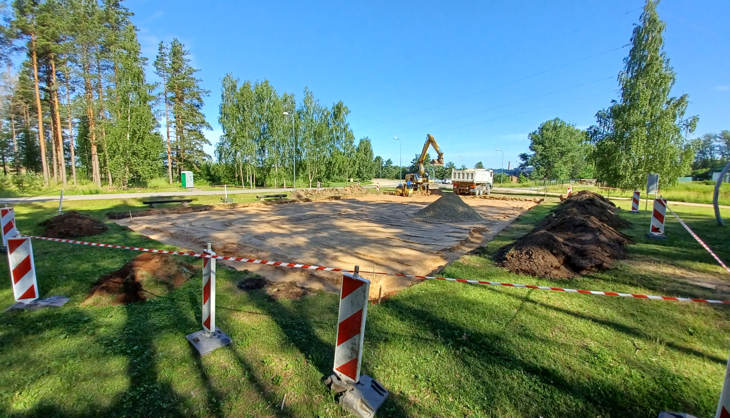 Strītbola laukums
