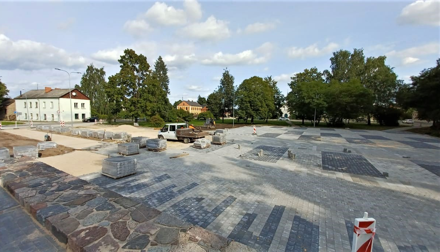 Kalpaka laukums