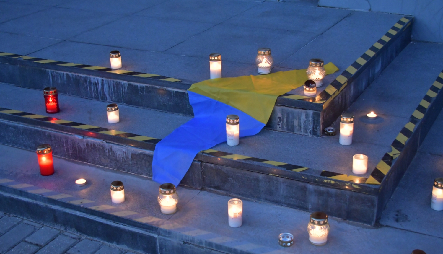 Ukraina