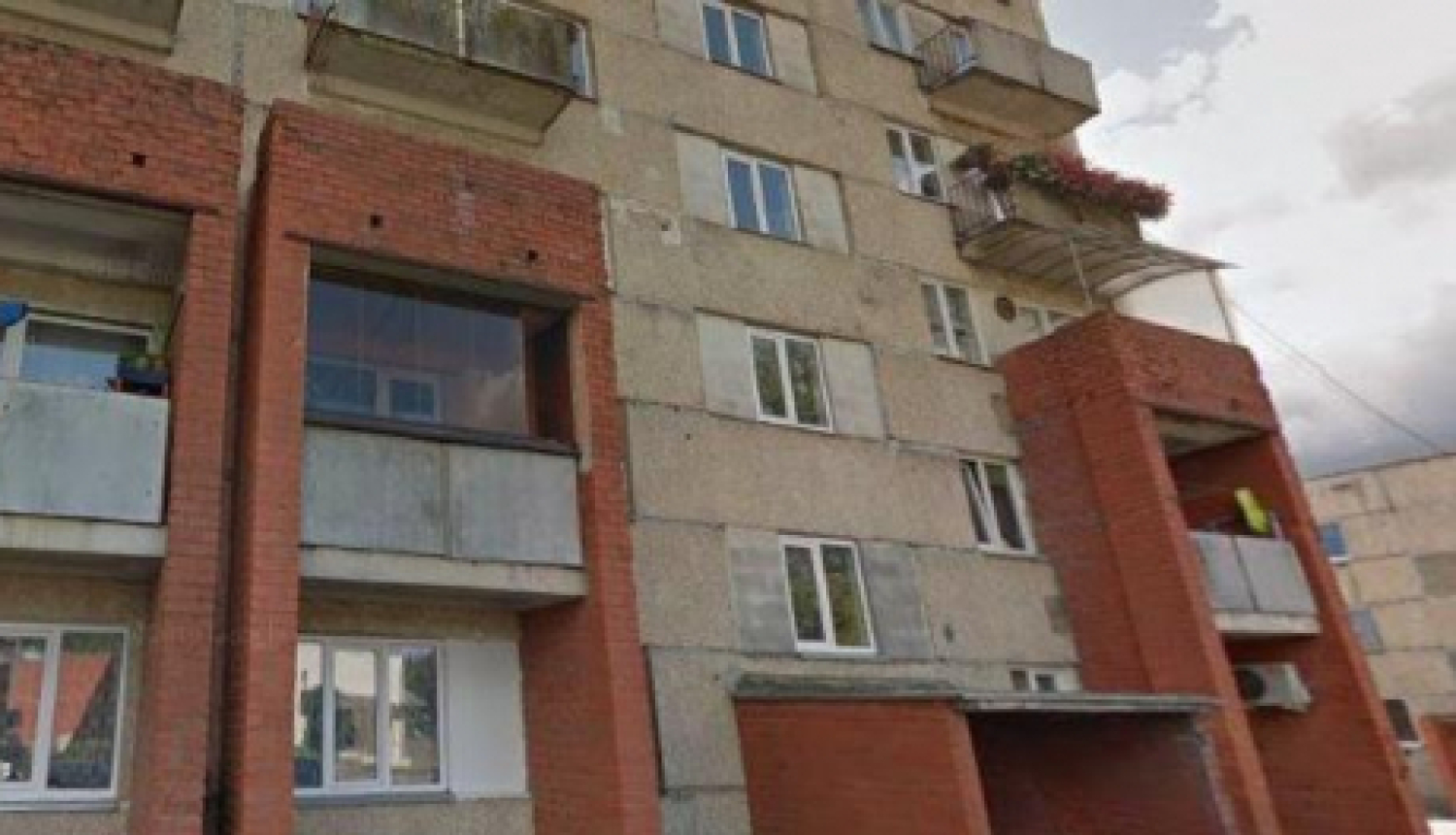 Iesāktie darbi Bebru ielā 5 un 8 turpināsies pavasarī