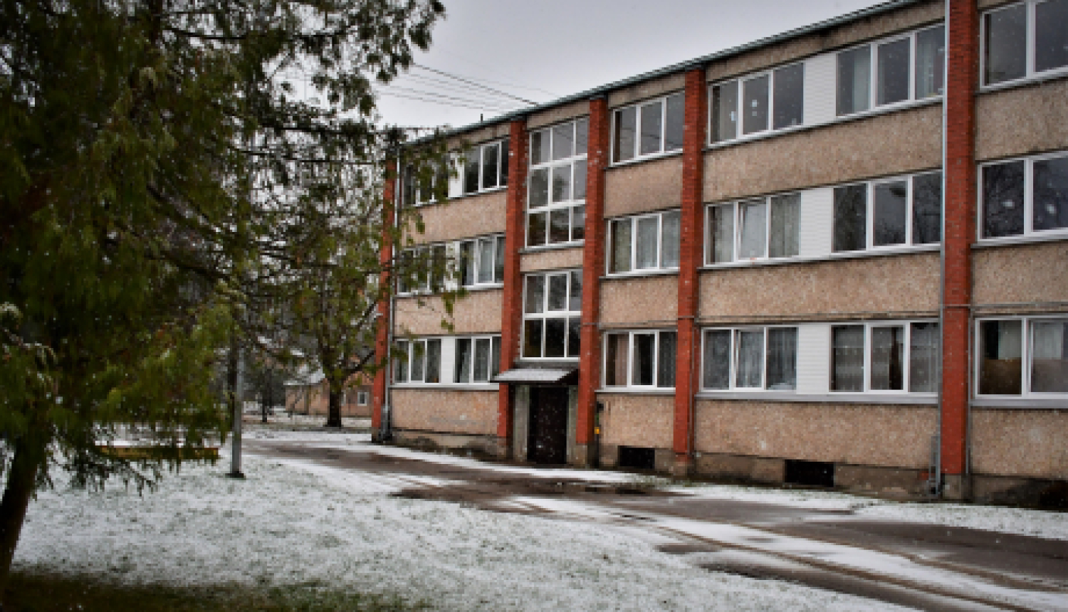 Apseko sociālo māju Kaļķu ielā 1