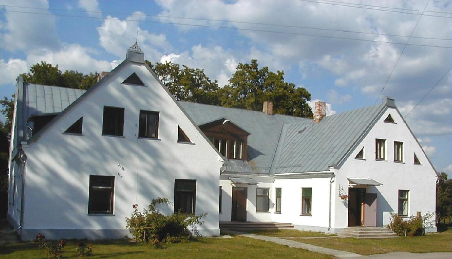 Līkumu muižas ēka