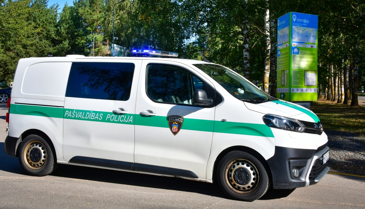 Pašvaldības policijas auto