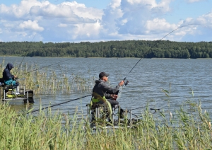Sacensības fīdermakšķerēšanā Kūku pagasta Baļotes ezerā