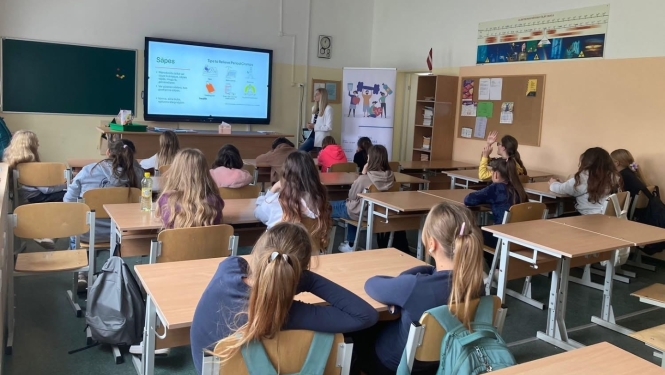 Skolēni klasē