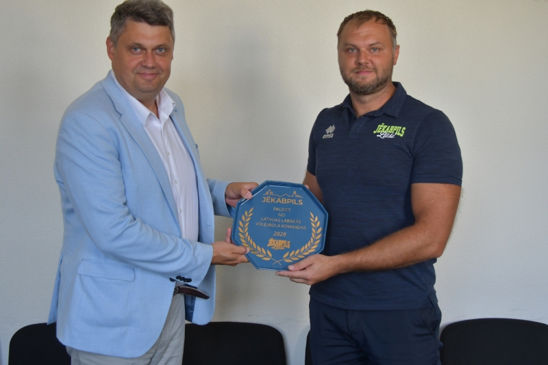 Latvijas volejbola federācijas prezidents apmeklē Jēkabpili