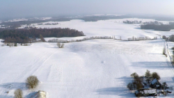 Ziemas skats no drona ar Kaldabruņas pauguriem