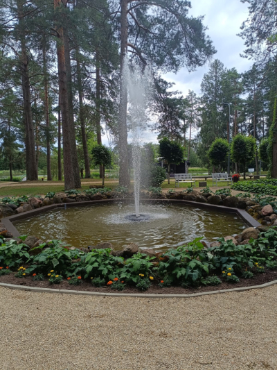 Strūklaka Rubenes parkā