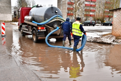 Ūdens atsūknēšana Jēkabpils ielās