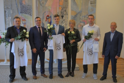 Sveic Jāni Censoni un trenerus