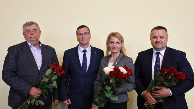 Priekšsēdētāja vietnieki 