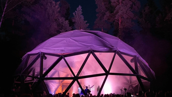 Attēls no mūzikas festivāla Sansusī