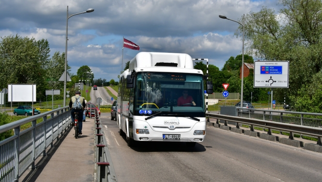 Autobuss