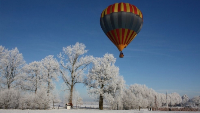 Izsludināts NVO projektu pieteikumu konkurss ģimenes pasākumu atbalstam 170 000 EUR vērtībā