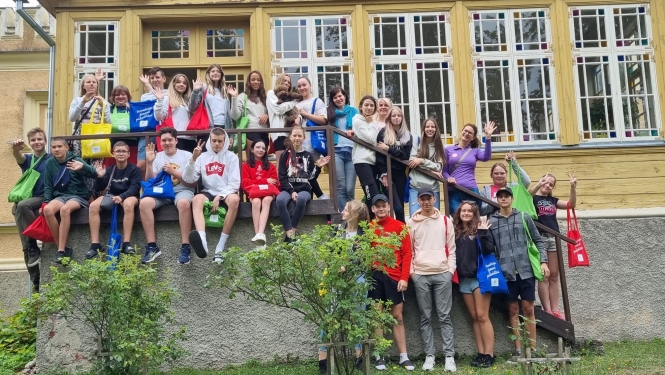 Nometnes dalībnieki