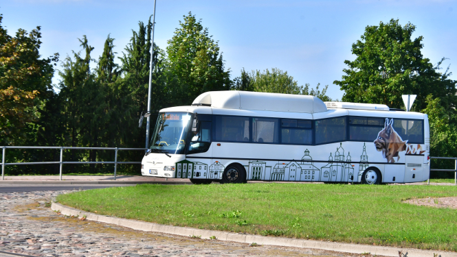 Autobuss Jēkabpils pilsētas ielās