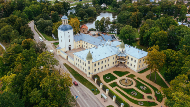 Krustpils pils no drona lidojuma