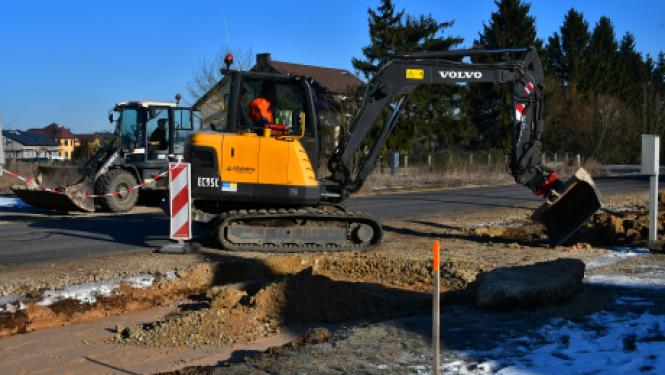 Atsākas būvdarbi Aldaunas ielā