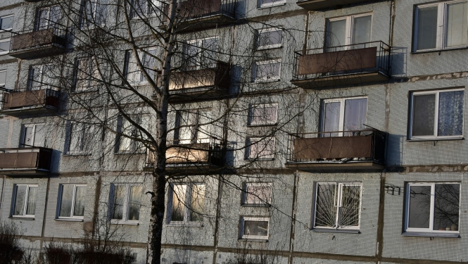 Pils rajona daudzdzīvokļu mājas