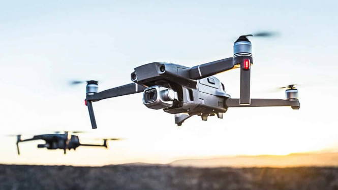 Drons, droni, bezpilota gaisa kuģi