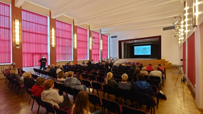 Tikšanās Zasas tautas namā