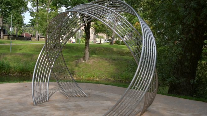 Vides objekts "Gredzeni" Kena parkā