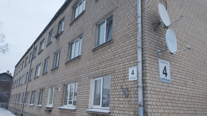 Daudzdzīvokļu nams Jēkabpilī