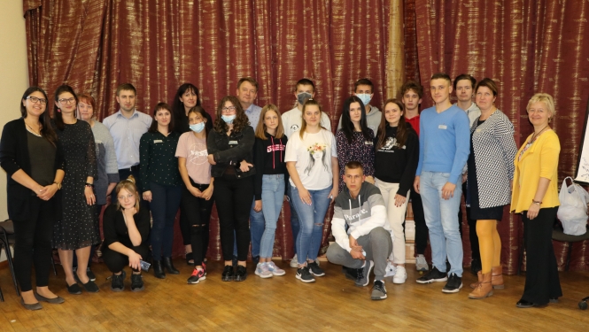 Aknīstē  tiekas Jēkabpils novada lēmumu pieņēmēji un jaunieši