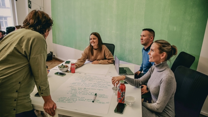 Jaunie uzņēmēji izglītojas