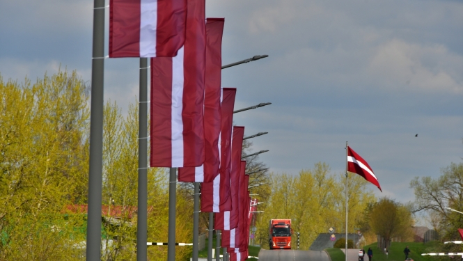 Jēkabpils tilts pār Daugavu