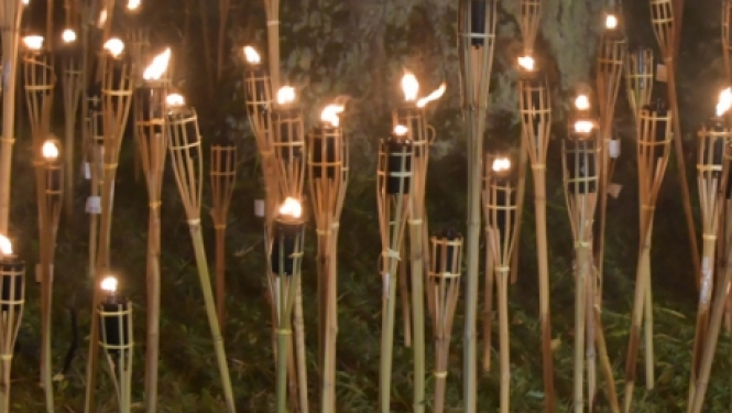 VUGD atgādina- dedzinot sveces, atcerieties par ugunsdrošību!