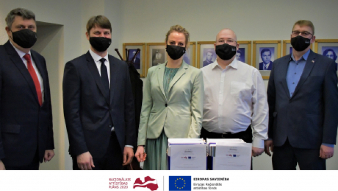 Paraksta līgumu par Jēkabpils reģionālās slimnīcas ēku pārbūvi