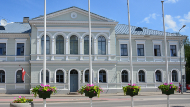 13.augustā notiks Finanšu komitejas sēde