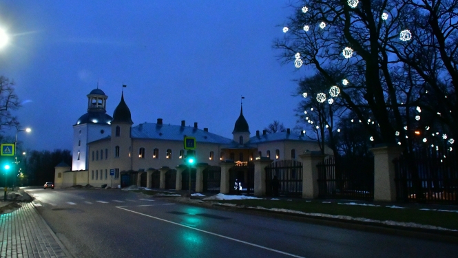 Rīgas iela Jēkabpilī pie Krustpils pils