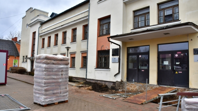 Jēkabpils Tautas nams remonta laikā 2022.gadā