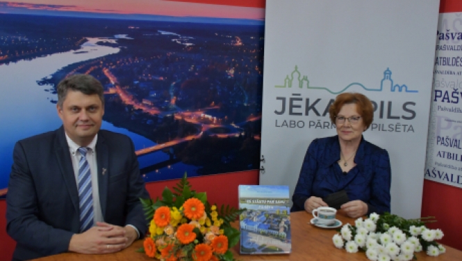 12.novembrī Vidusdaugavas TV būs skatāms raidījums par Jēkabpils 350 gadu jubilejai veltīto grāmatu