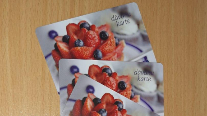 Par dāvanu karšu/kuponu papildināšanu