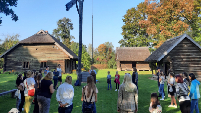 Noslēdzies projekts jauniešiem “HOP, dodamies iepazīt Jēkabpili!”