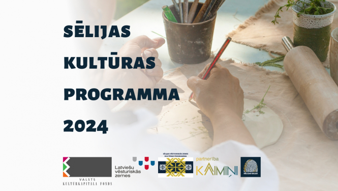 Teksts uz gaiša fona, fonā persona kaut ko skicē uz galda, lejpusē projekta logo ansamblis