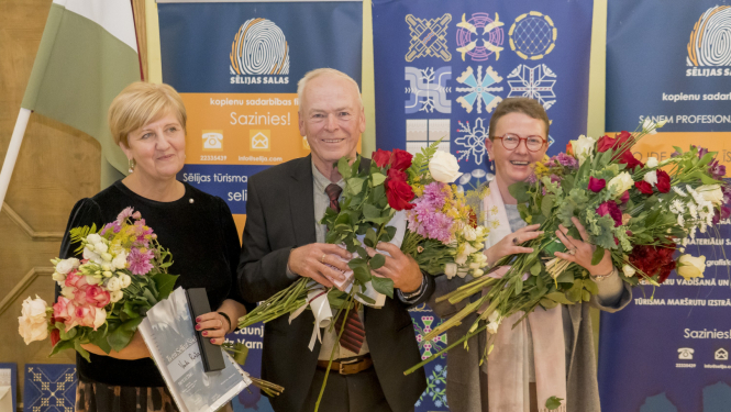 Fotogrāfijas autore - Māra Multiņa, Sēliajs salas