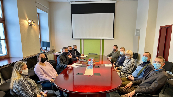 Domes priekšsēdētājs tiekas ar lauksaimniekiem