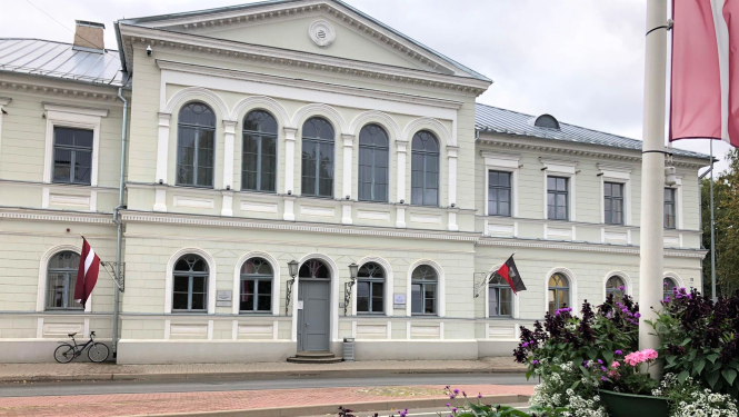 Jēkabpils novada domes ēka Brīvības ielā 120, Jēkabpilī