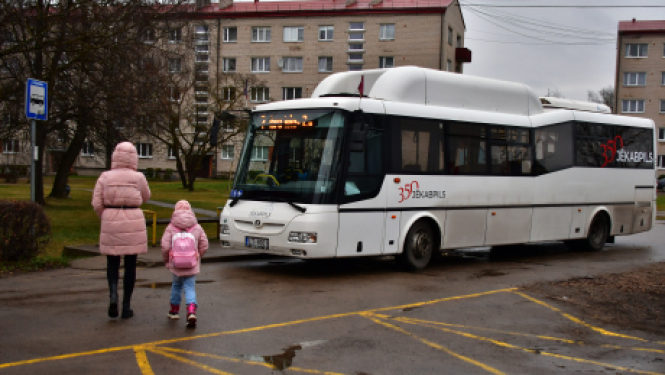 Atjaunots ceļa posms Torņa ielā