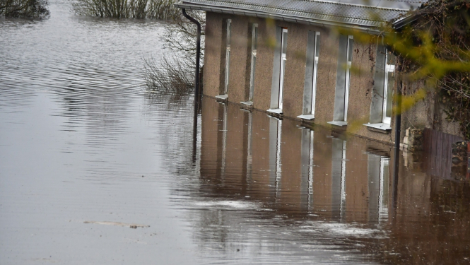 Turpinās plūdu radīto zaudējumu kompensēšana un atbalsta pasākumi